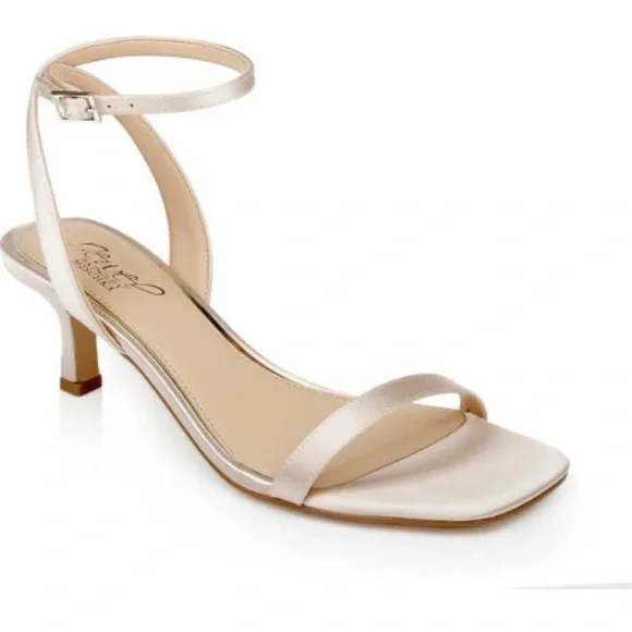 Jewel Badgley Mischka Sandals - Picture 3 of 7